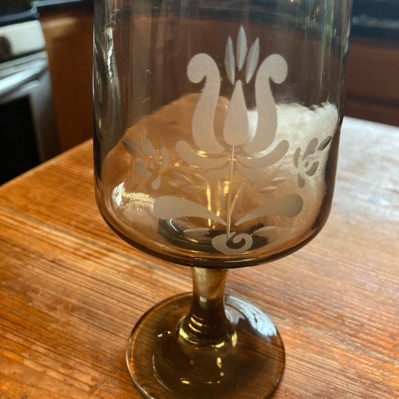 Set a five vintage Pfaltzgraff Village Wine goblets - Picture 3 of 10